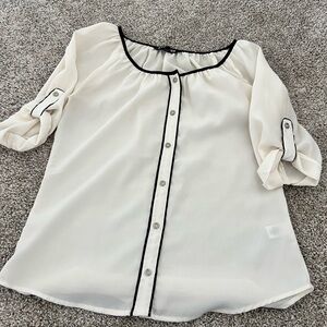 White XS Express button blouse